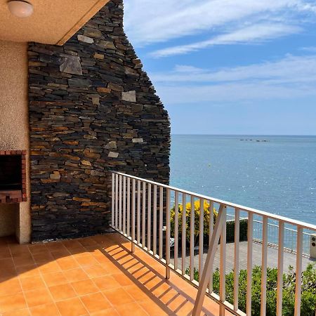 Luminoso Apartamento Frente Al Mar Con Piscina Roses Exterior photo