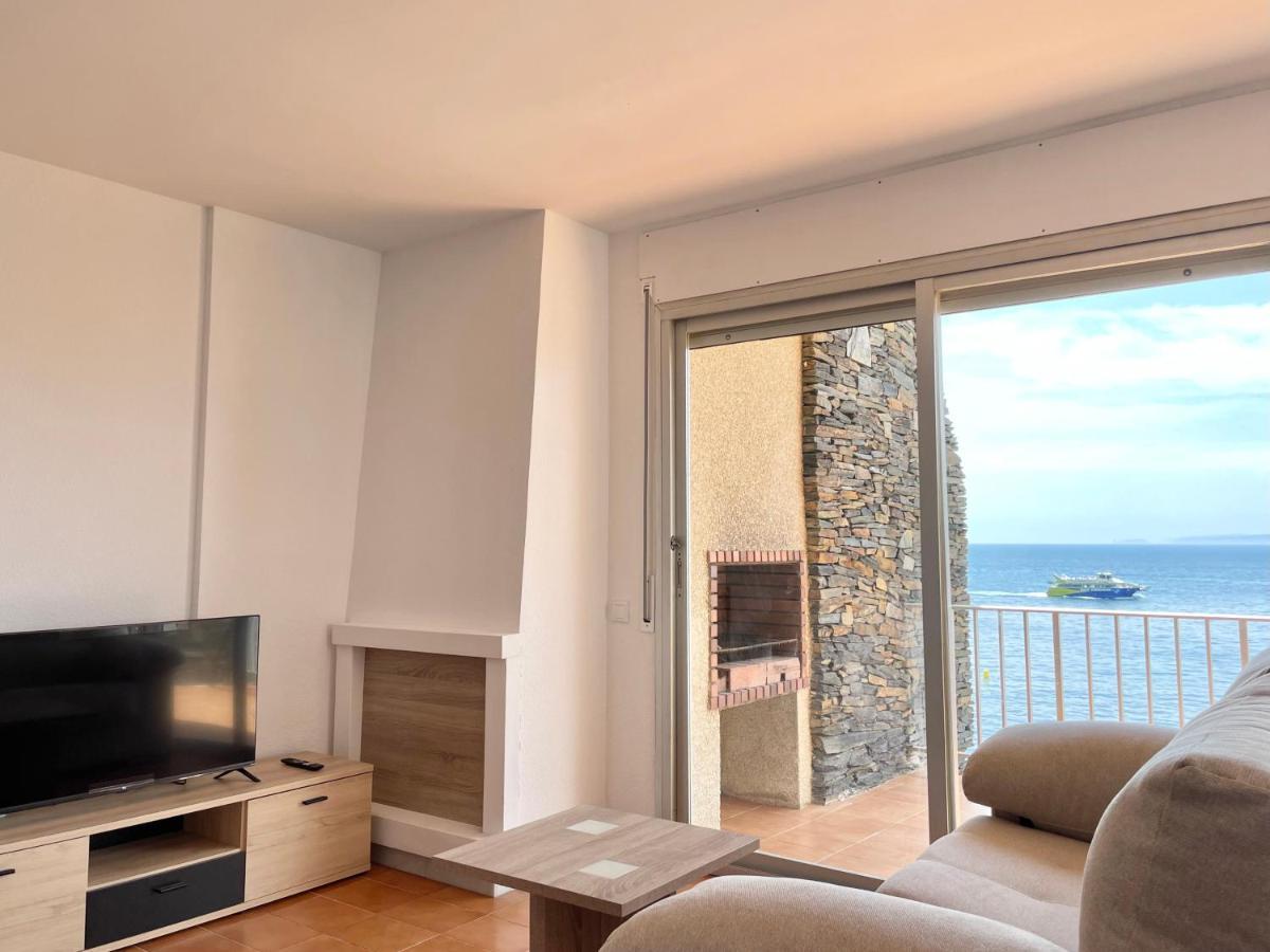 Luminoso Apartamento Frente Al Mar Con Piscina Roses Exterior photo